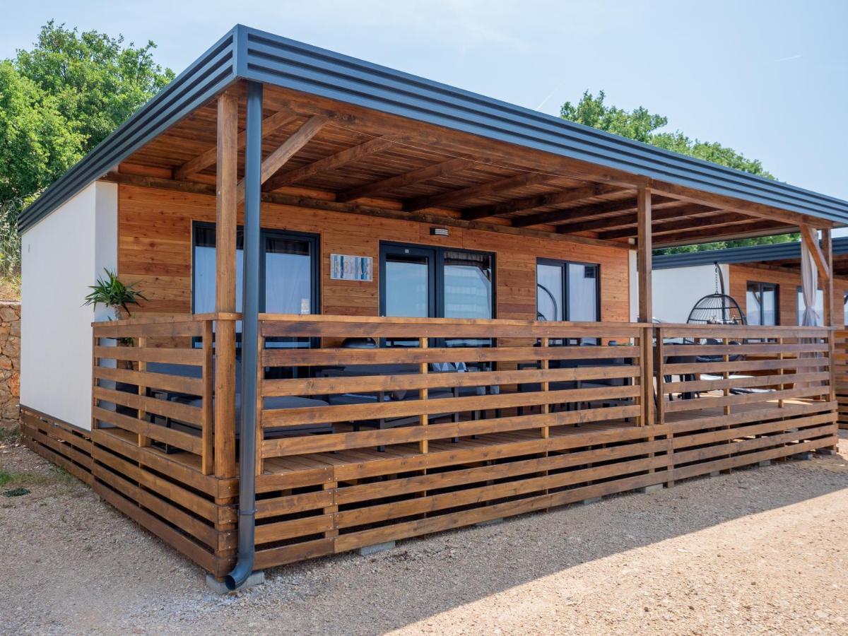 Luxury Mobile Home Zuzu كلينوفيتسا المظهر الخارجي الصورة